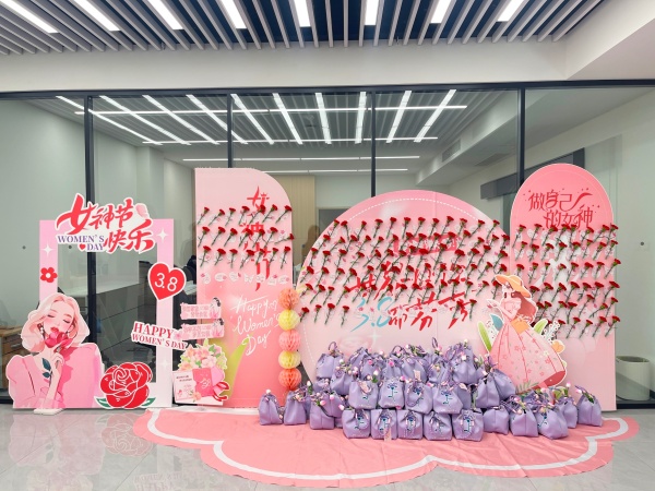 致敬“她”力量，苏固隆与您共绽芳华